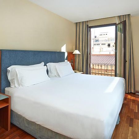 Kimpton Vividora Hotel By Ihg Barcelona Ngoại thất bức ảnh A room at the hotel
