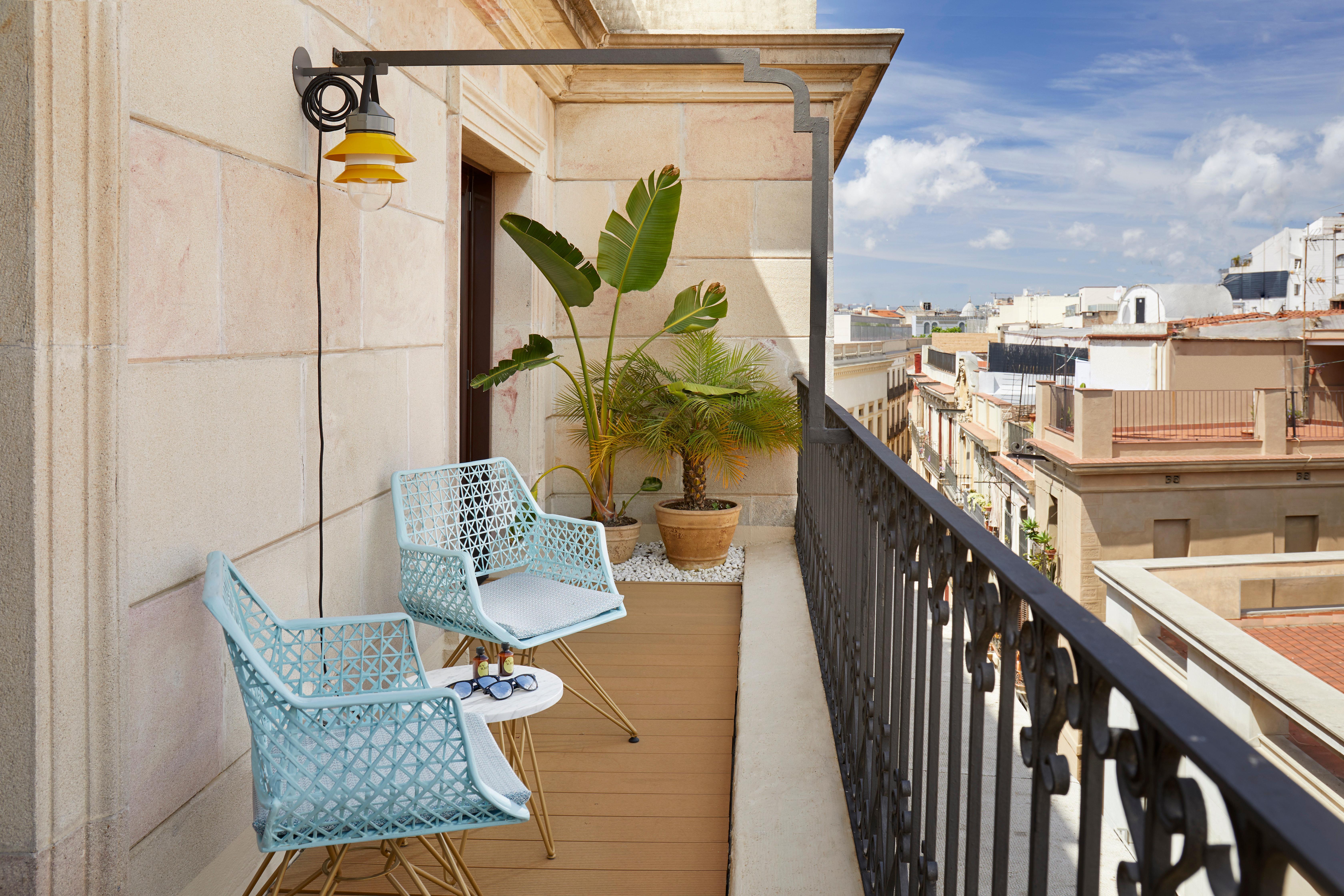 Kimpton Vividora Hotel By Ihg Barcelona Ngoại thất bức ảnh A balcony